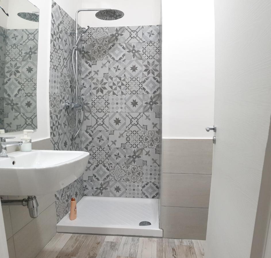 Camera Matrimoniale con Bagno Privato