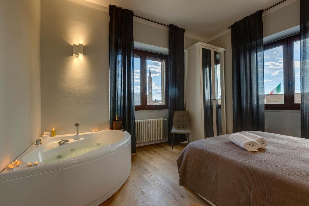 Suite City View