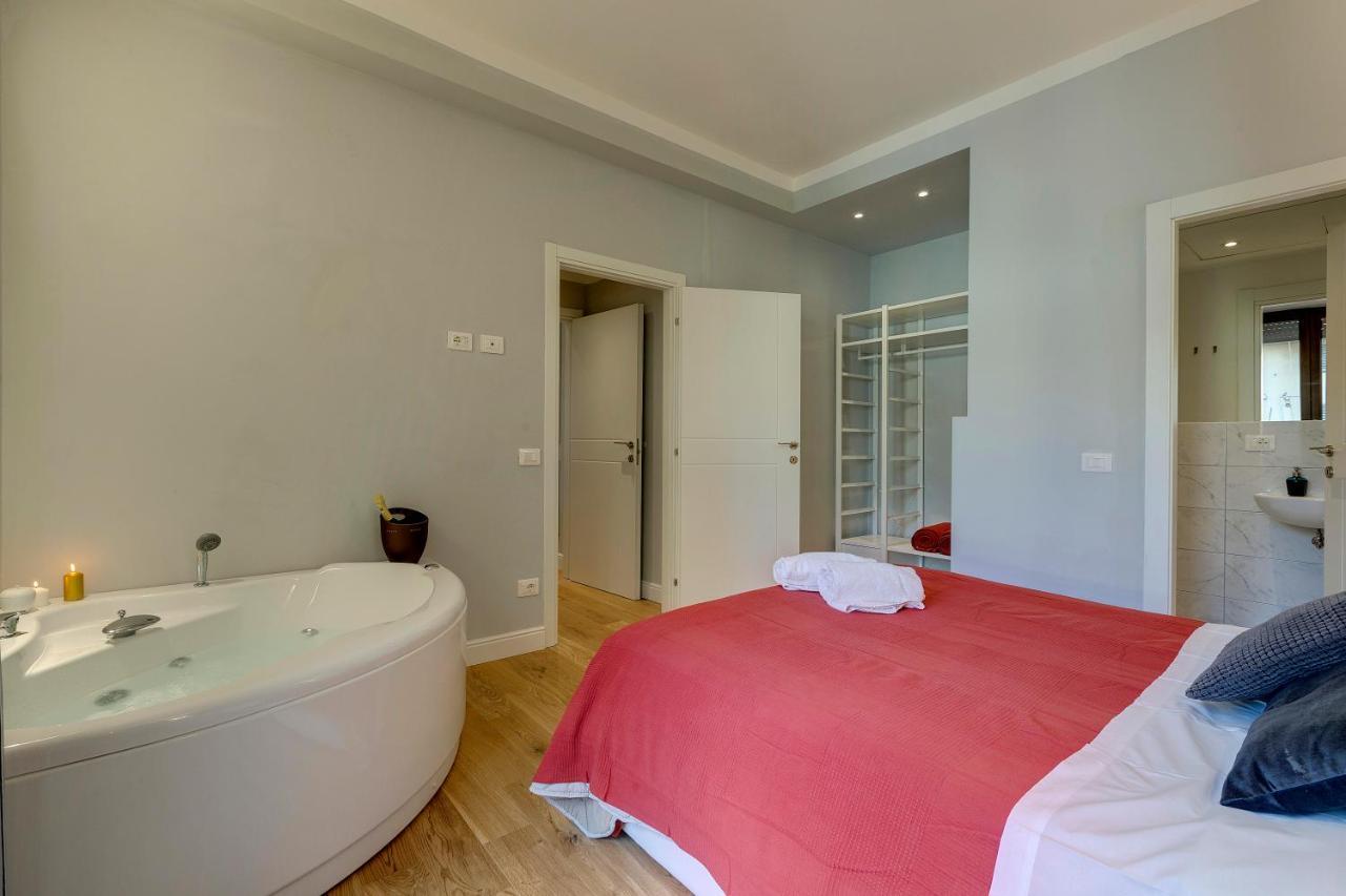 Suite Spa Bath