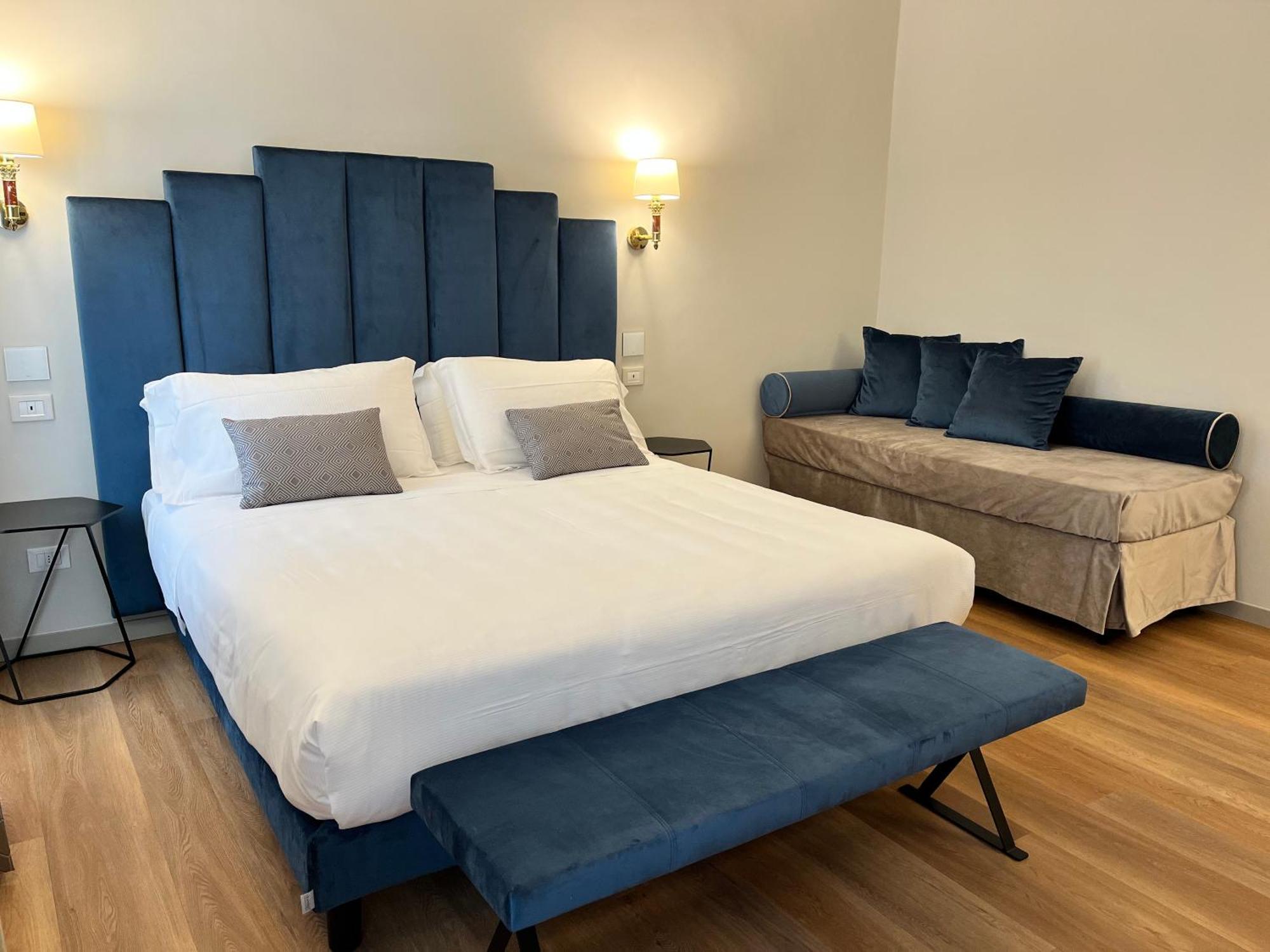 Junior Suite,1226979590:JPEG