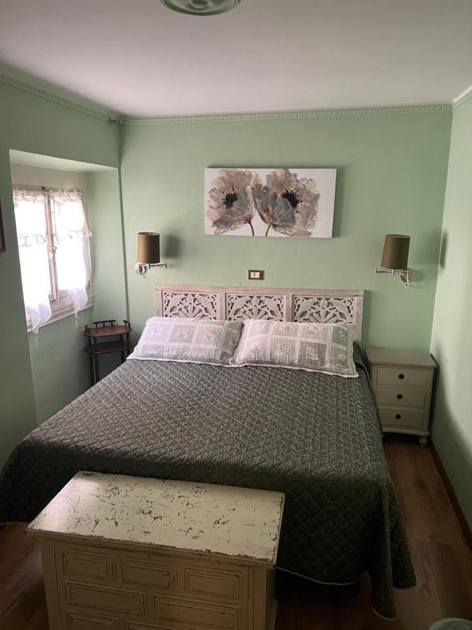 Family Room,1263973207:JPEG