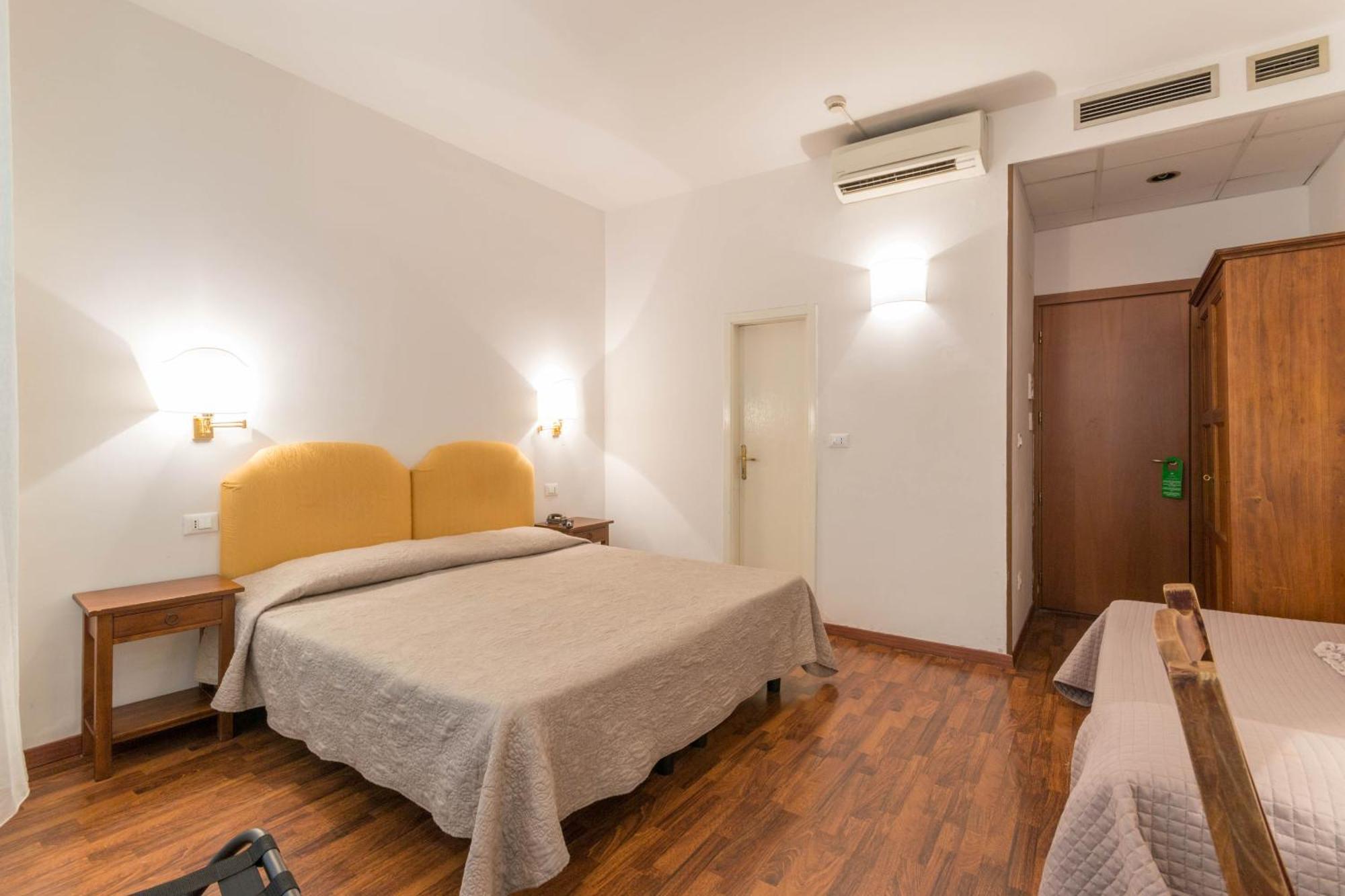Triple Room,190074844:JPEG