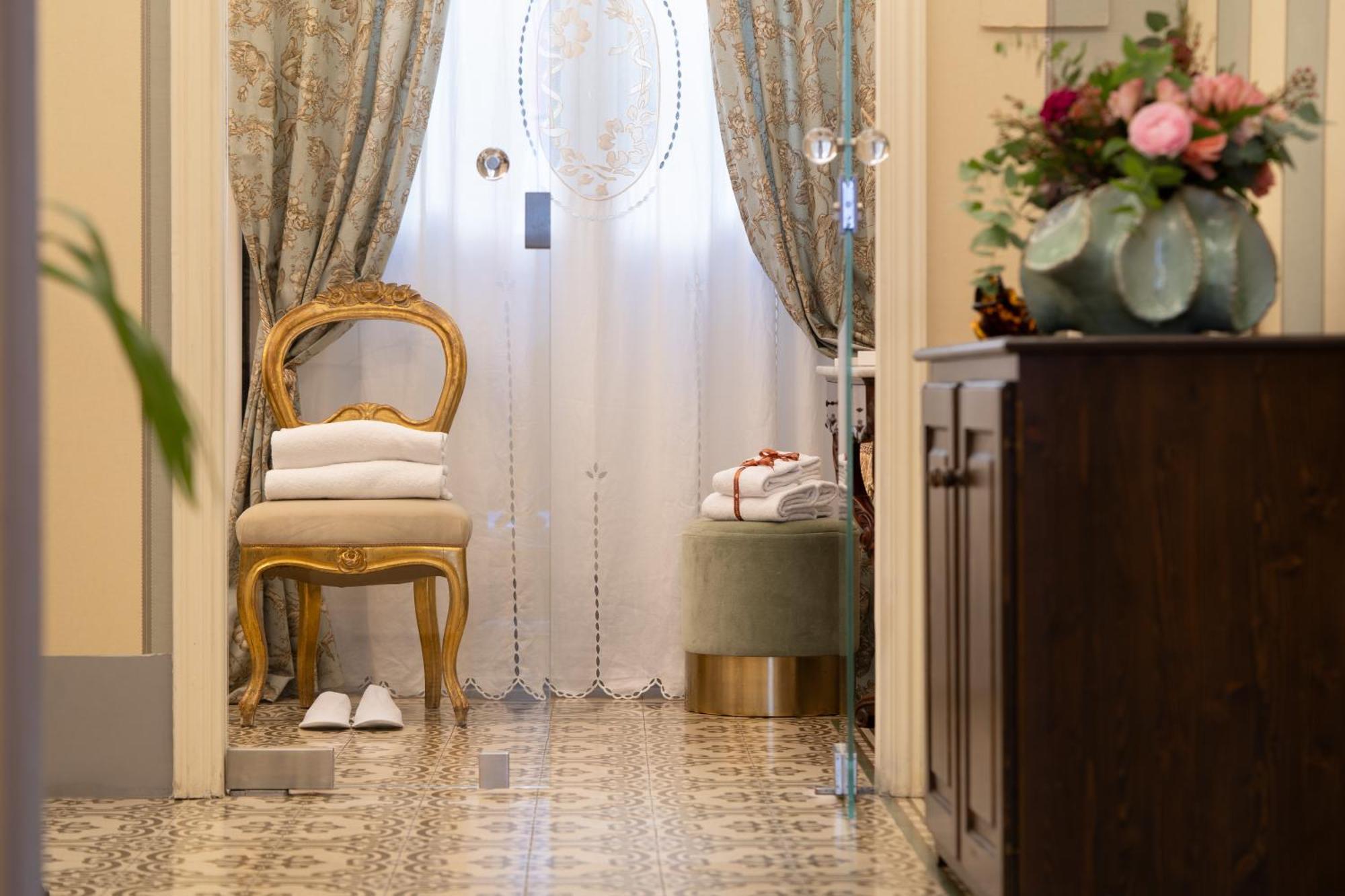 Royal Suite