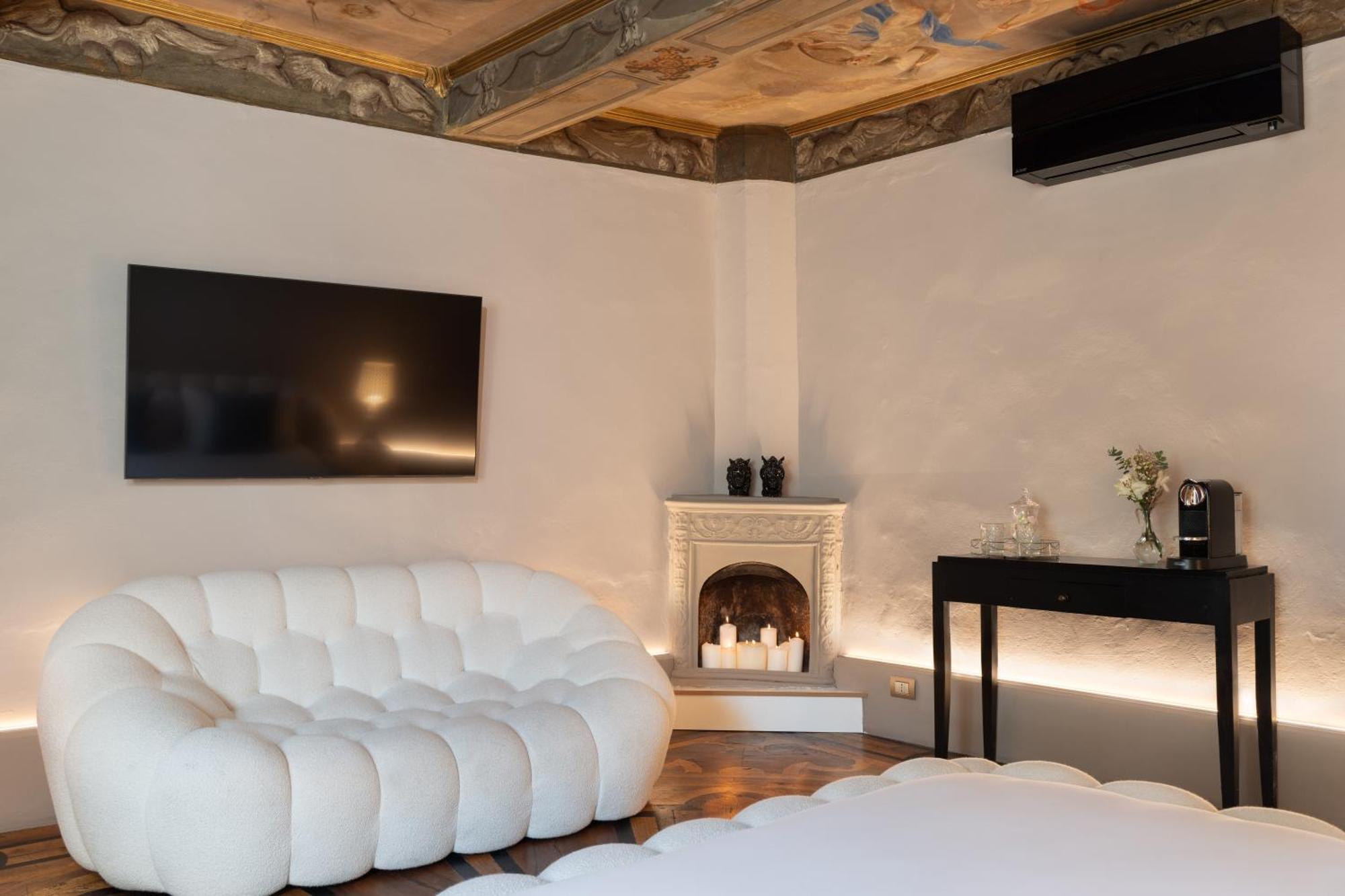 Queen Suite Spa Bath