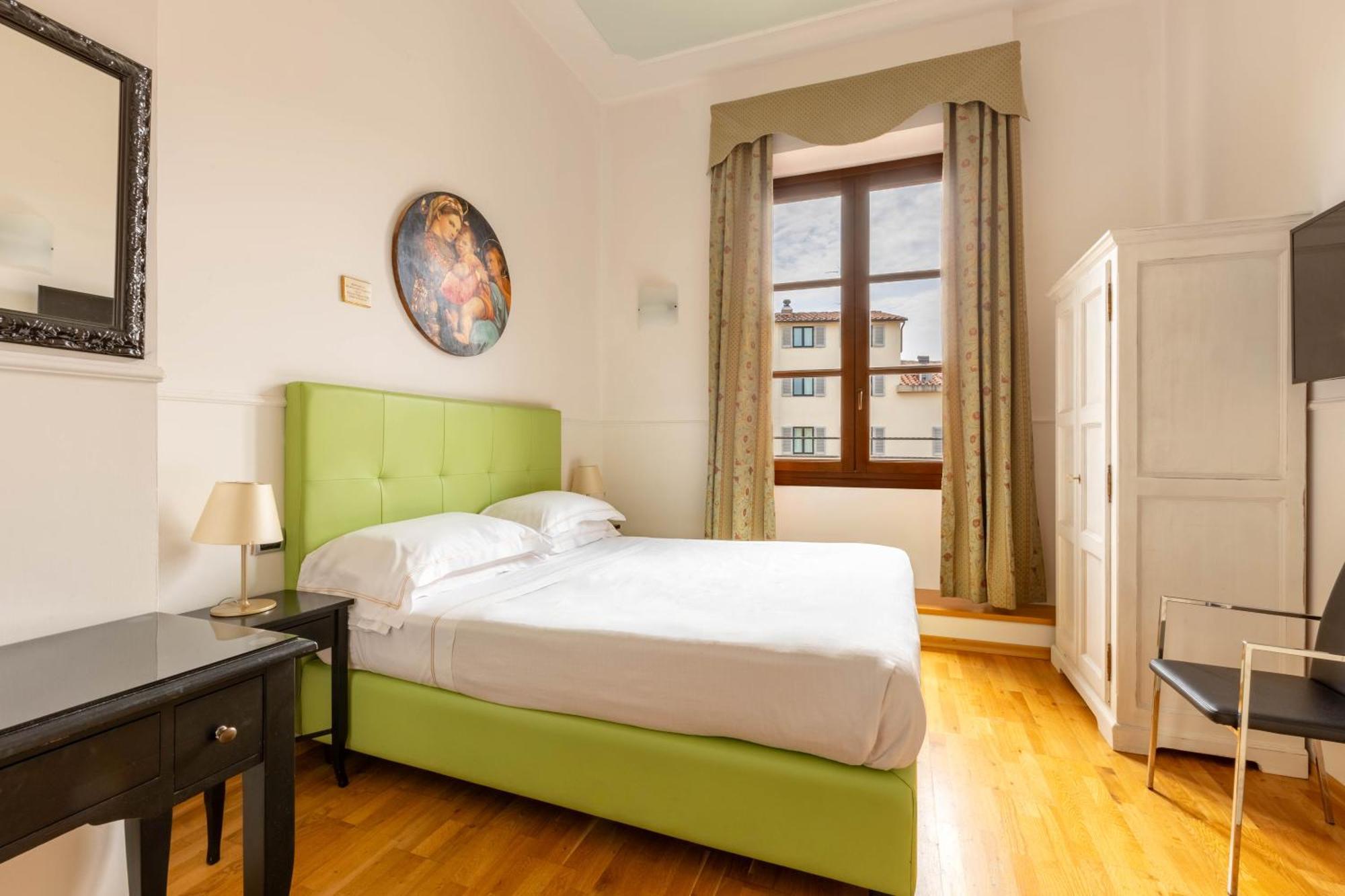 Double Room,1611056760:JPEG