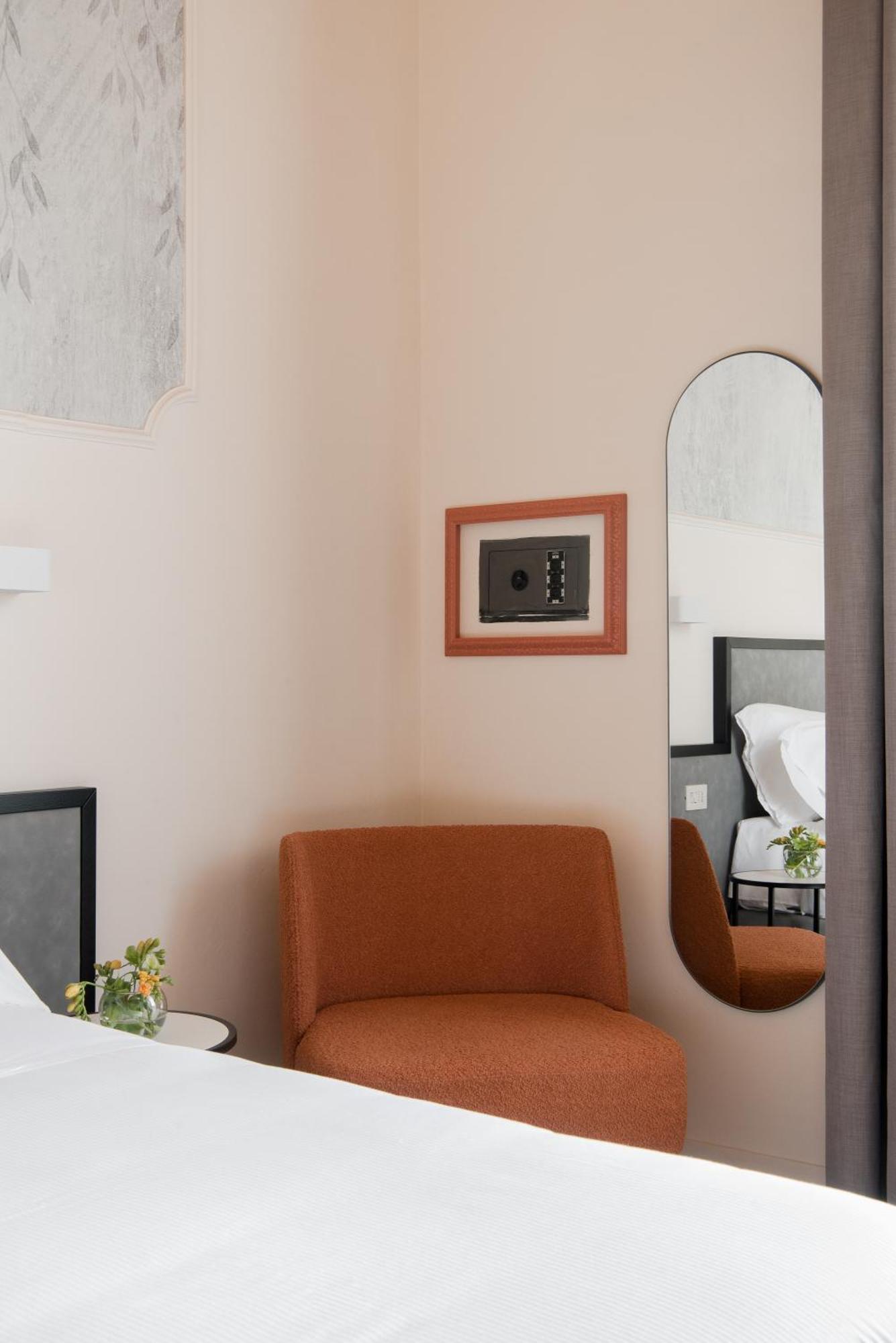 Triple Room,1617453701:JPEG