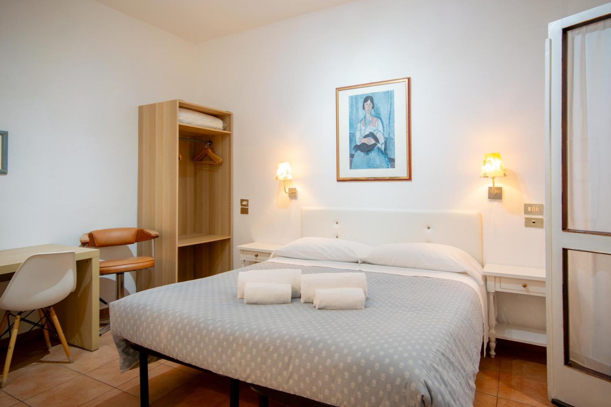 Budget Double Room,1643135135:JPEG