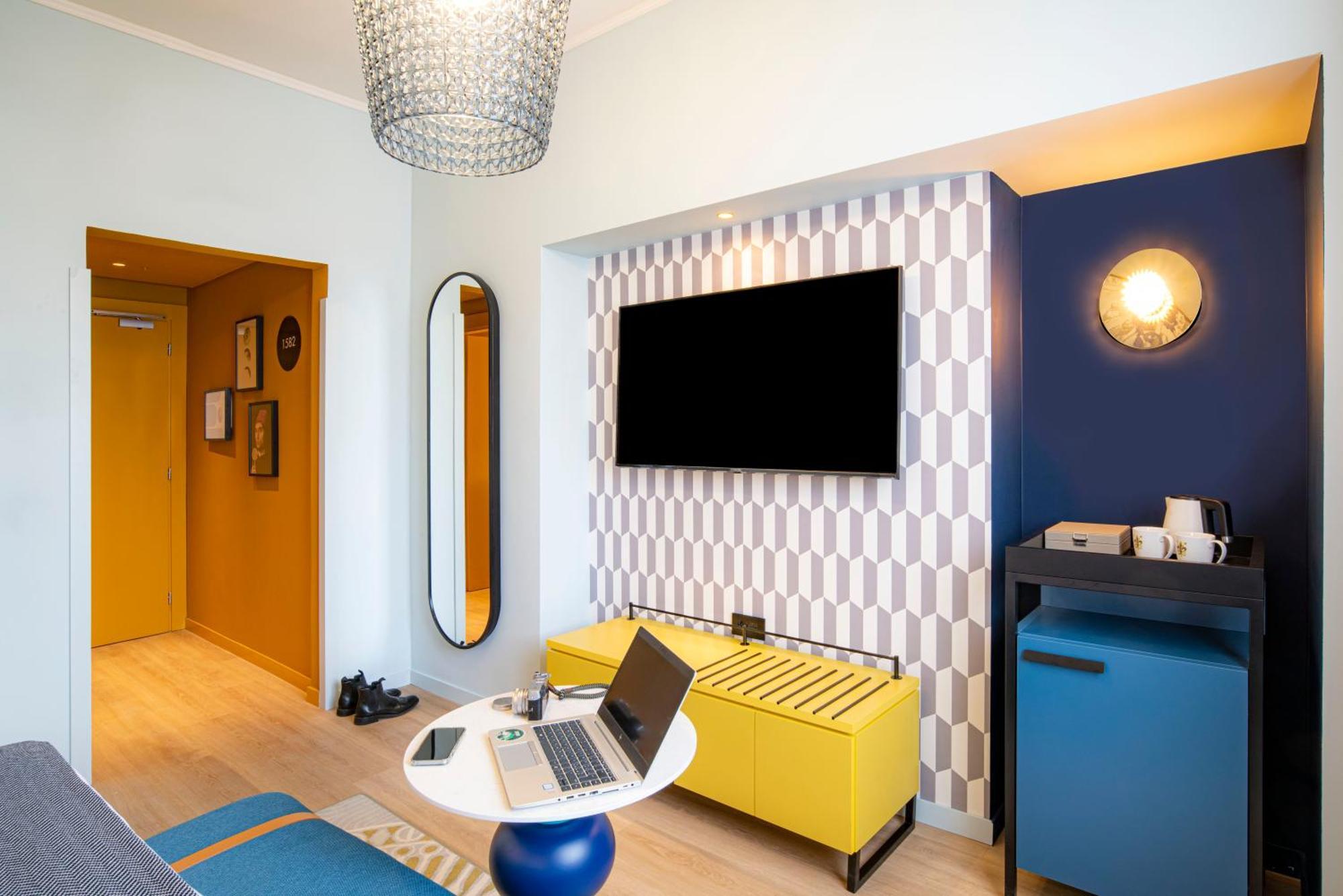 Premium King Room
