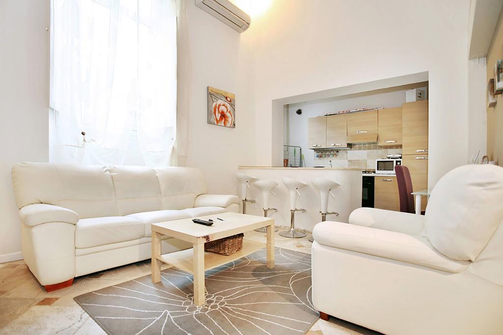 Apartment Split Level