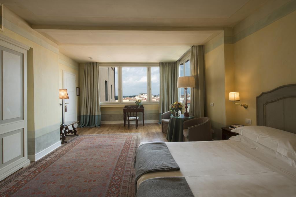 Double or Twin Room Balcony