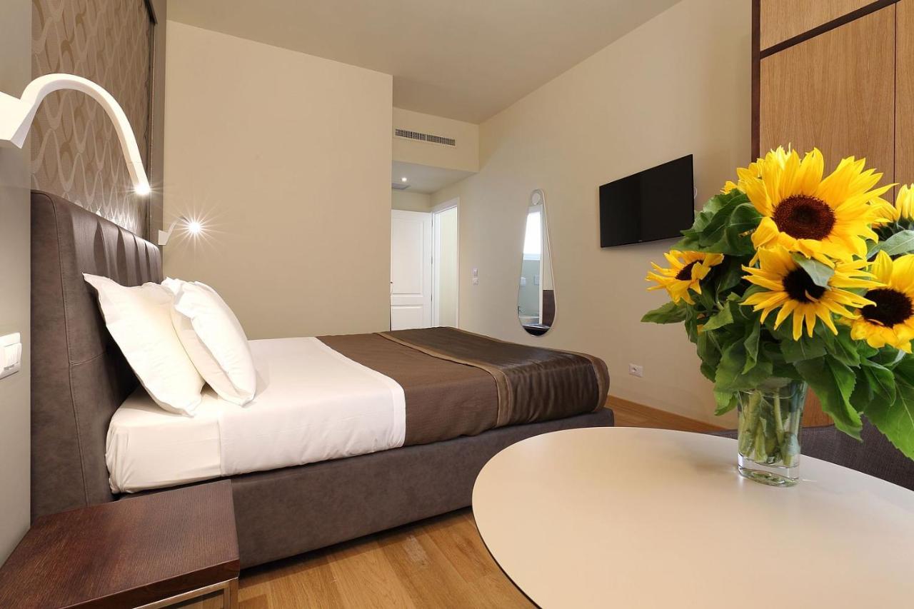 Superior Double Room,748099682:JPEG