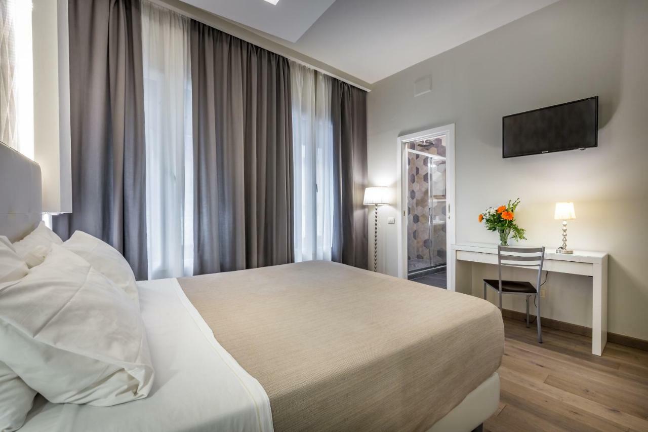 Two-Bedroom Apartment,784148307:JPEG
