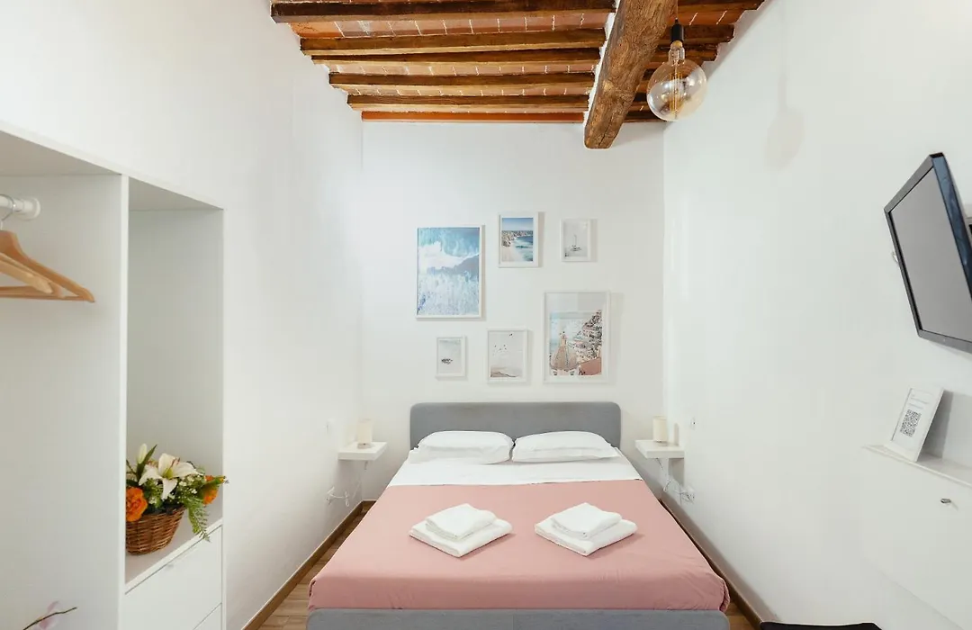Florence David'S Guesthouse Steps From Accademia Gallery-1