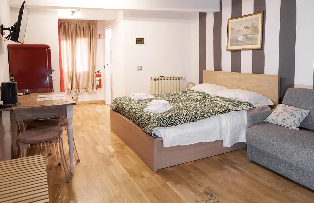 Ognissanti Dream Suites-1