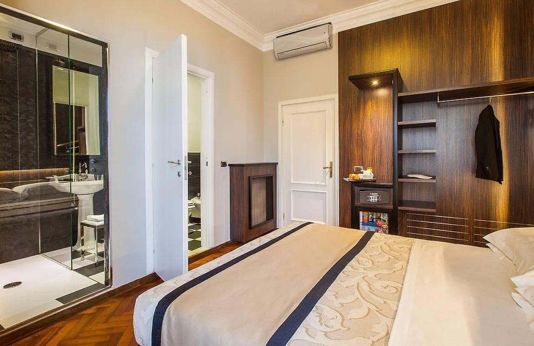 Hotel Lombardia-1