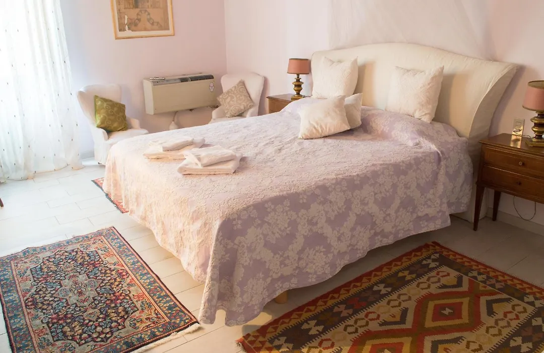 La Rosa Townhouse-1