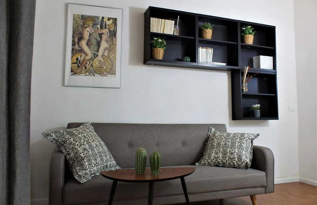 Crystal Ship Apartments-1