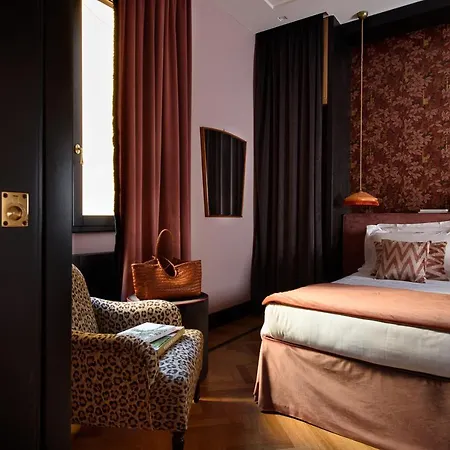 Velona'S Jungle Luxury Suites-2