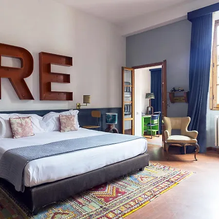 Soprarno Suites-2