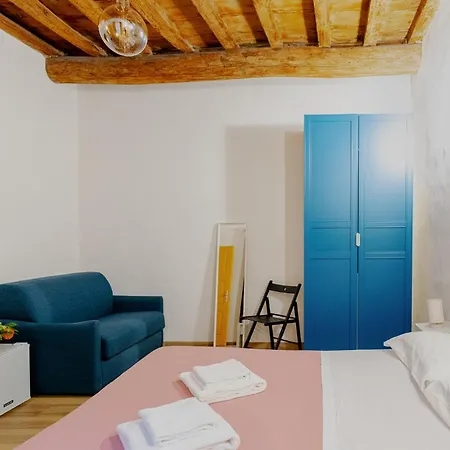 Florence David'S Guesthouse Steps From Accademia Gallery-2