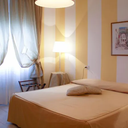 Hotel Alex-3
