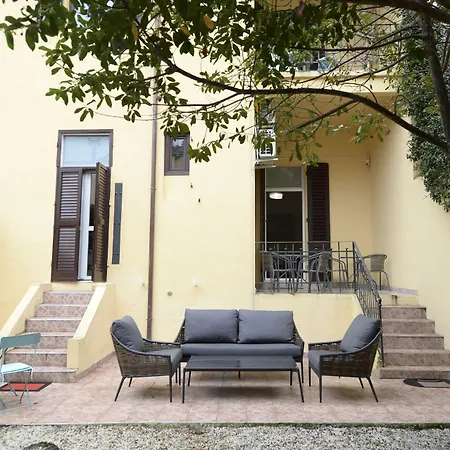Palazzo Oliveto-2