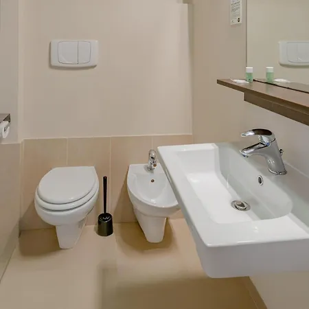 B&B Hotel Firenze City Center-3