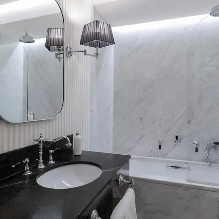 Hotel Regency - Small Luxury Hotels Of The World-2